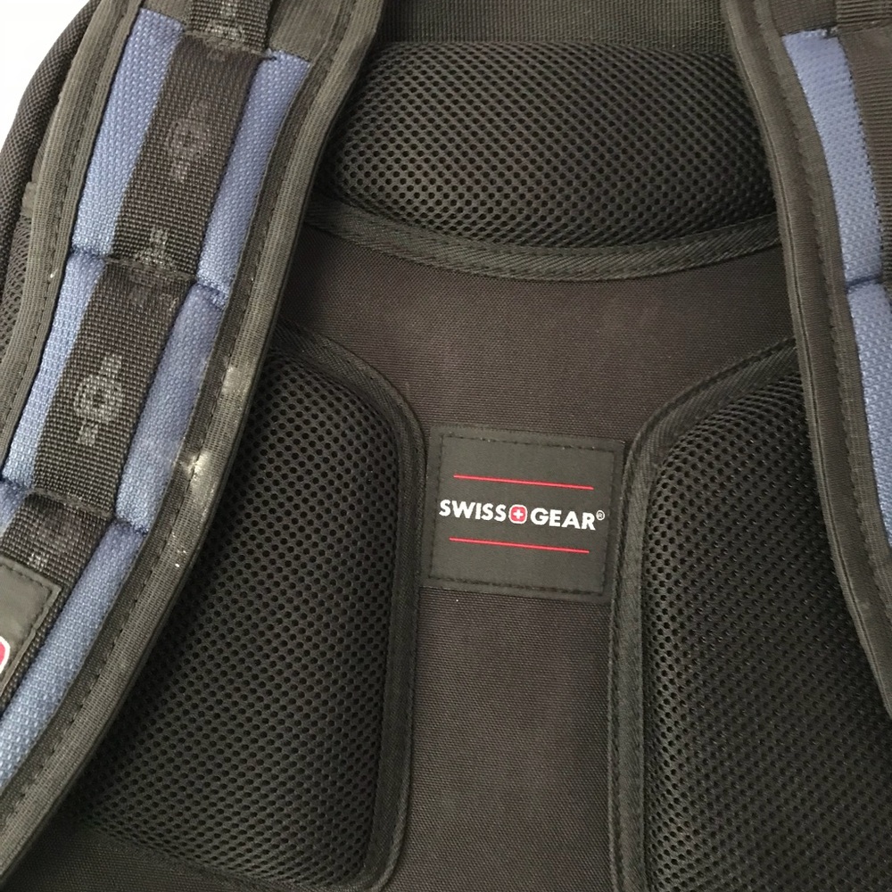 Computer back pack - Picture 3 of 7